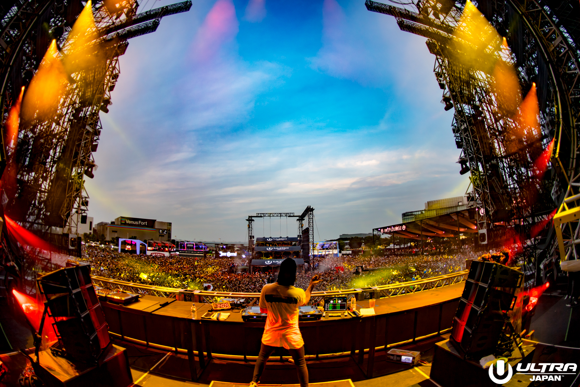ultra-japan-2016-kygo3